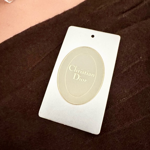 New Vintage Dior Brown Cashmere Gloves - Picture 6 of 6